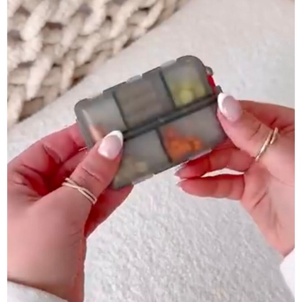 Pink Travel Pill Organizer Box w Medicine Name Labels Pocket Daily Pharmacy Case - Picture 6 of 6